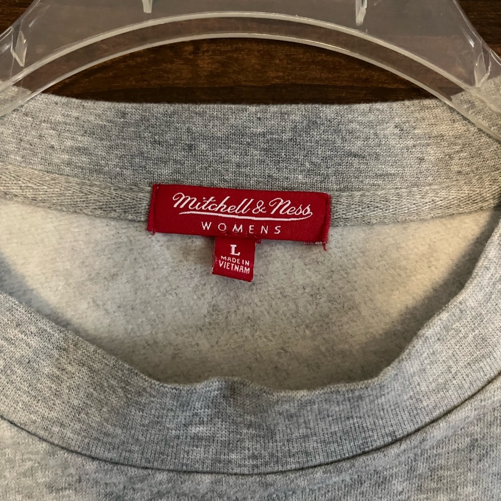 Mitchell & Ness Buffalo Sabres Gray Crewneck Sweater - Picture 4 of 6